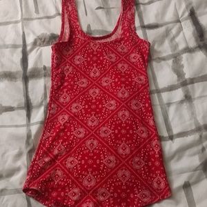 Stretchy tank top
